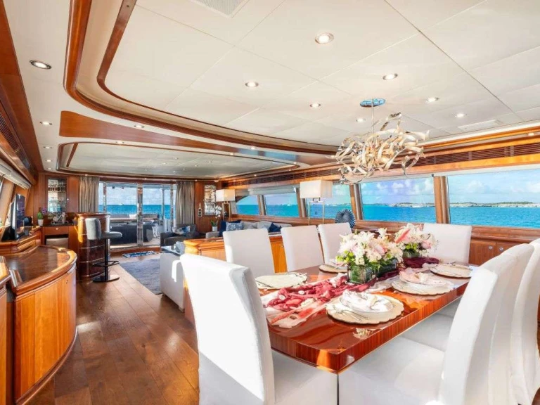 Charter a Ferretti MAMBO in Fort Lauderdale on Samboat