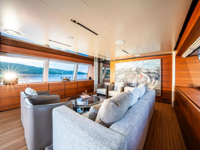 Charter a Custom Line SK in French Riviera on Samboat