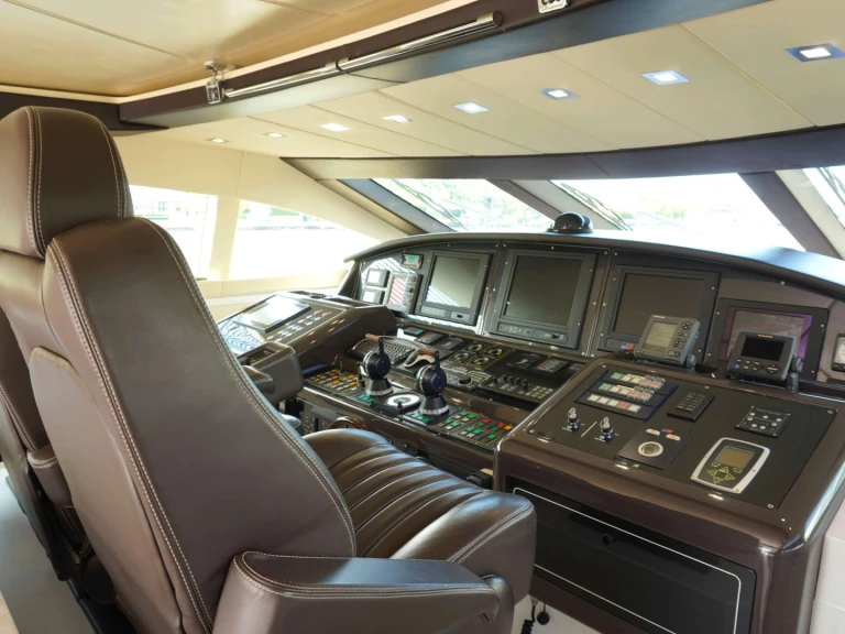 Mangusta Mangusta 105' charter bareboat or skippered in  Miami