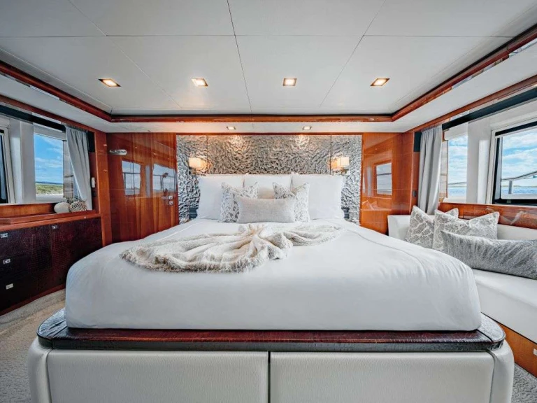Princess, UK BEACHFRONT II charter bareboat or skippered in  Nassau