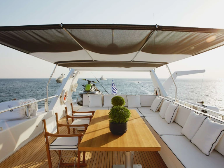 Hire Luxury Yacht with or without skipper Cantieri di Pisa, Italy Athens