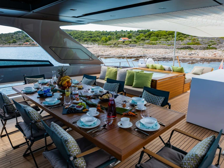 Yacht hire Split cheap NOOR II