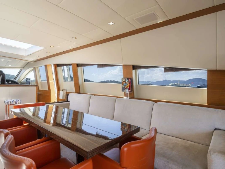 Yacht charter Port Grimaud - Leopard (Arno) ECLAT on SamBoat