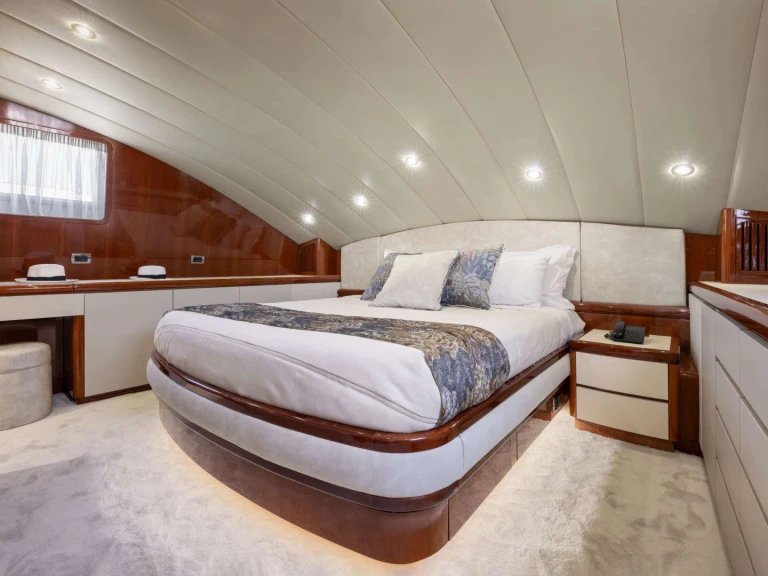 Yacht hire Athens cheap AZURE ONE