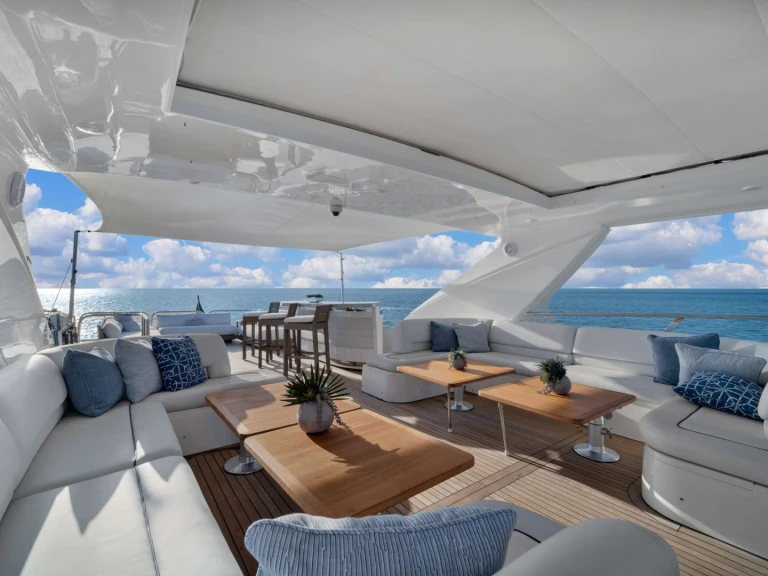 Charter a Princess, UK Current $ea in Bahamas on Samboat