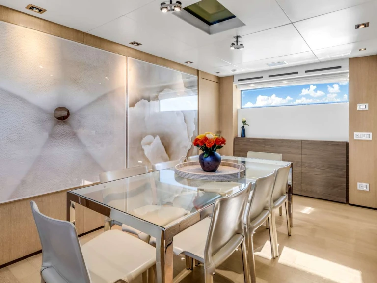 Yacht charter Miami Beach - San Lorenzo Astonish on SamBoat