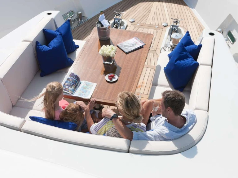 Hire Luxury Yacht with or without skipper Mulder Valletta