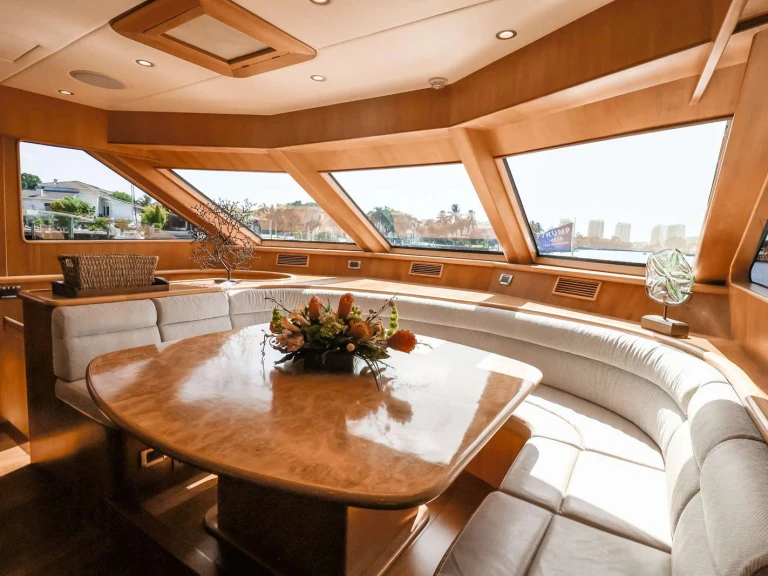 Hire a Symbol Yachts ANDIAMO Fort Lauderdale