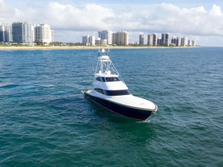 Yacht hire Newport cheap SPECULATOR 92