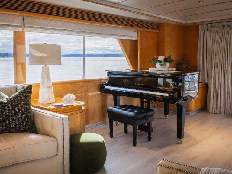 Luxury Yacht hire in Juneau - Tarrab Yachts SUMMER SUNSET