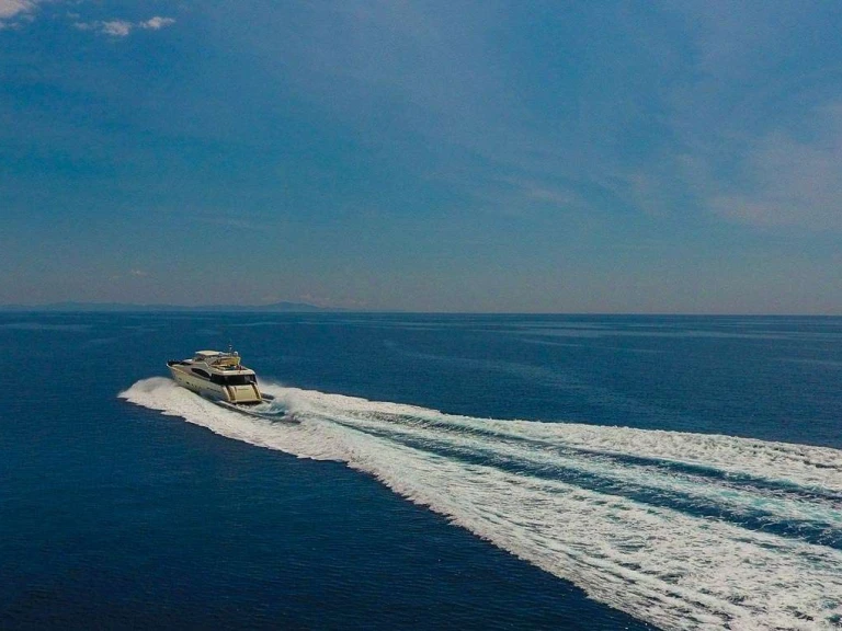 Ferretti MISS KATARIINA charter bareboat or skippered in  Trogir