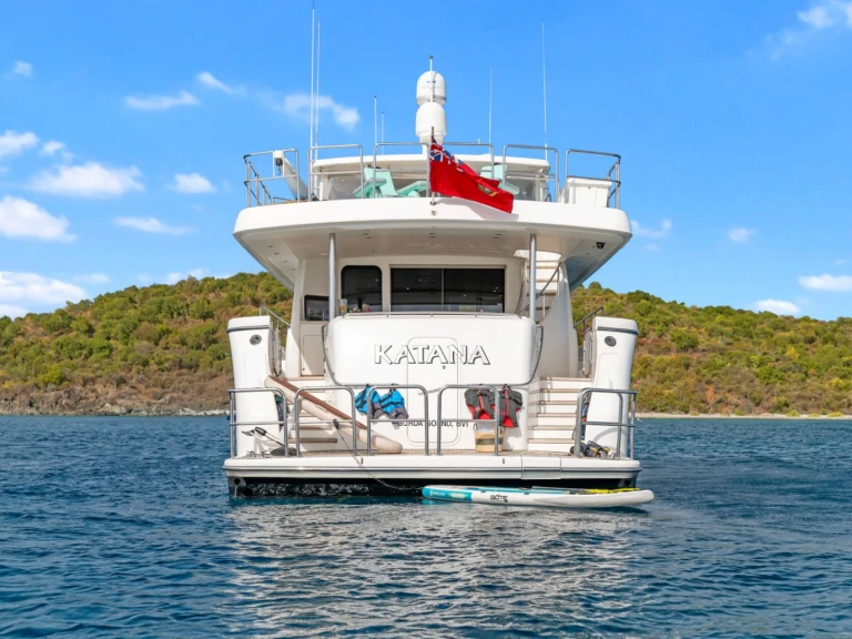 Hire a Pacific Mariner KATANA Saint Thomas Island