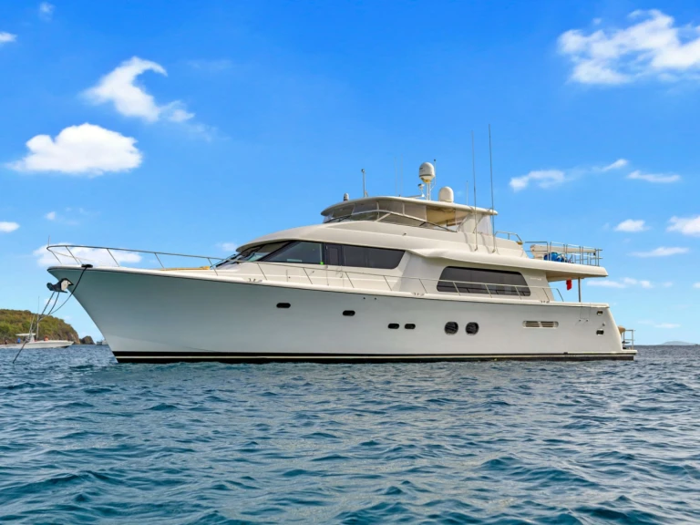 Yacht hire Saint Thomas Island cheap KATANA