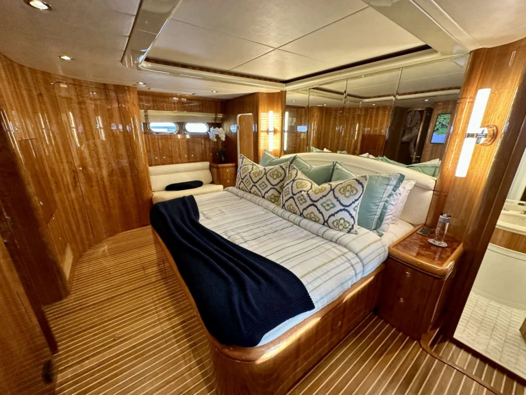 Horizon QARA charter bareboat or skippered in  Saint Thomas Island