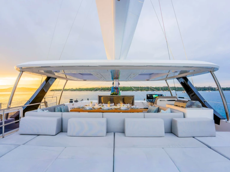 Luxury Yacht hire in Naples - Sunreef Halcyon