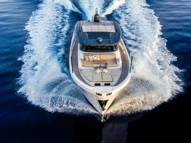 Hire a San Lorenzo KIMANI Punat