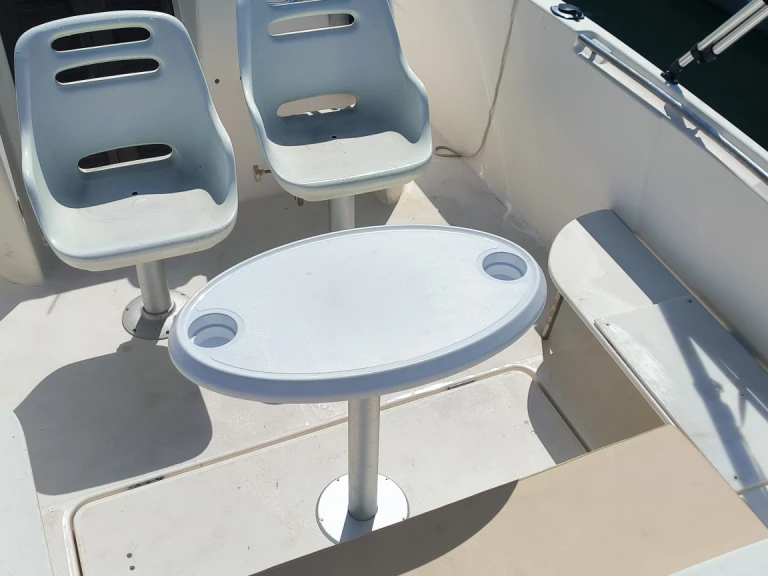 Yacht hire Saint-Jean-de-Luz cheap Cap Camarat 7.15