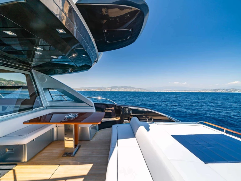 Luxury Yacht hire in Castelsardo - Riva BLUE SHARK