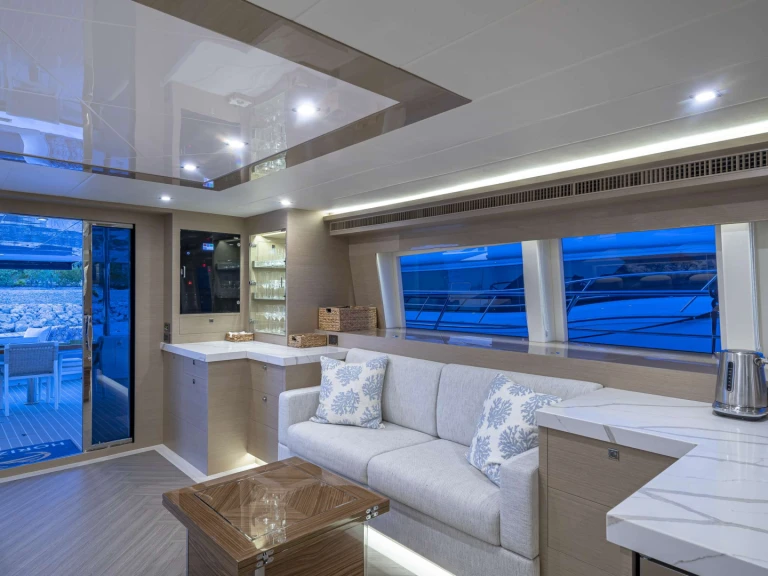 Luxury Yacht hire in British Virgin Islands (BVI) - Horizon OMAKASE