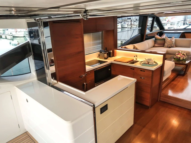 Hire Luxury Yacht Princess, UK with a boat licence