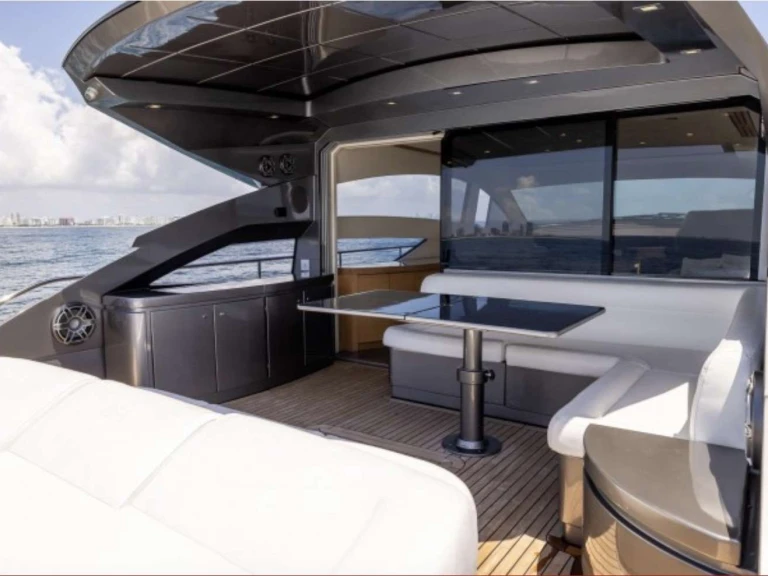 Hire a Pershing Wind Miami