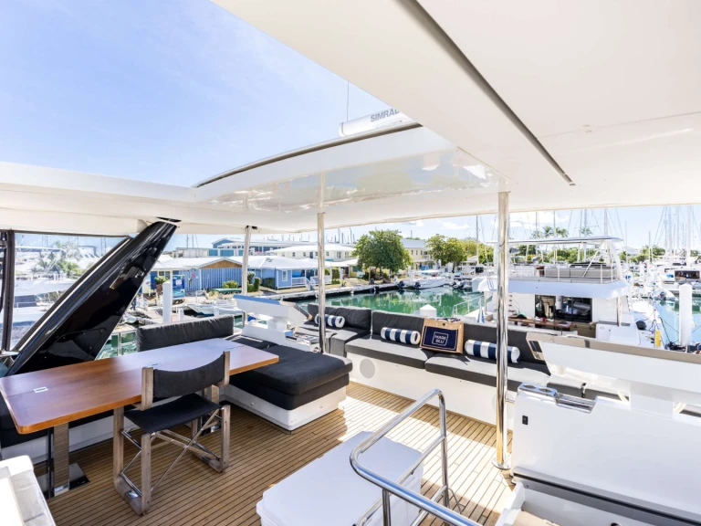 Luxury Yacht to hire British Virgin Islands (BVI) at the best price