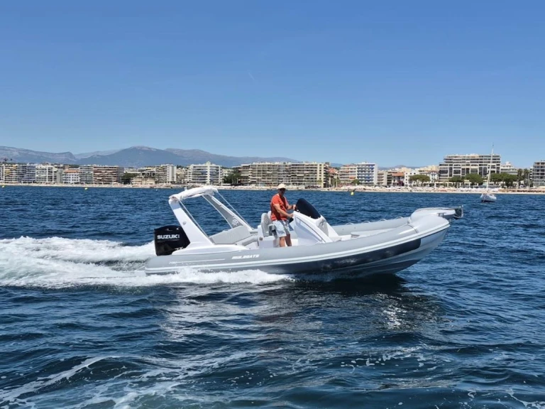 RIB to hire Juan-les-Pins at the best price