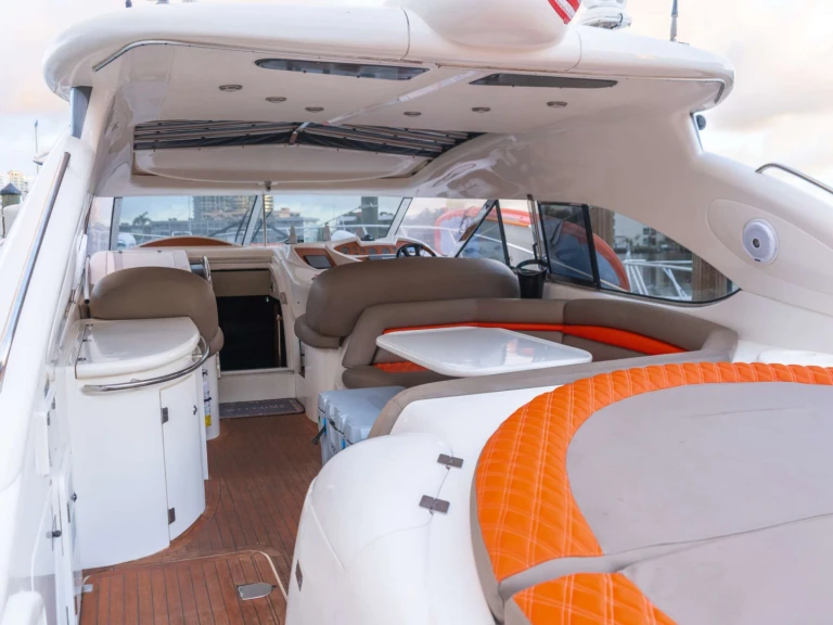 Luxury Yacht hire in Bimini - Sunseeker Sanbella 2