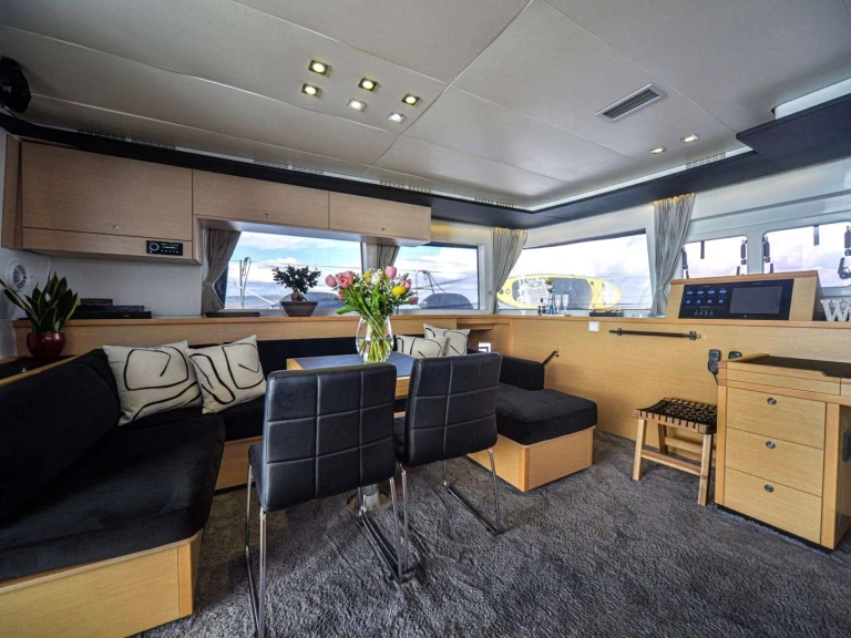 Luxury Yacht hire in Mykonos (Island) - Lagoon AURA