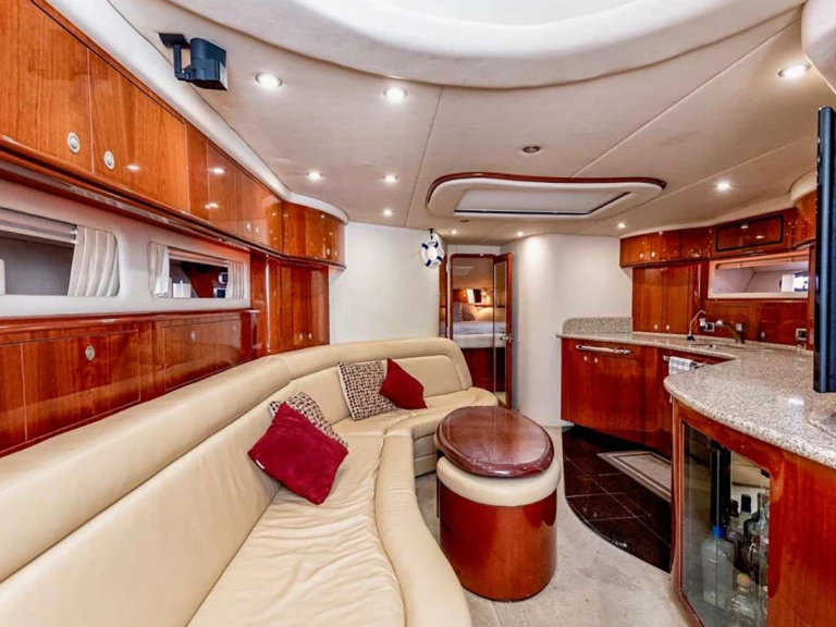 Yacht charter Miami - Sea Ray indulgence 24/7 on SamBoat