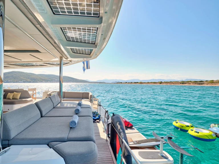 Yacht hire Néa Péramos cheap ALOIA  80