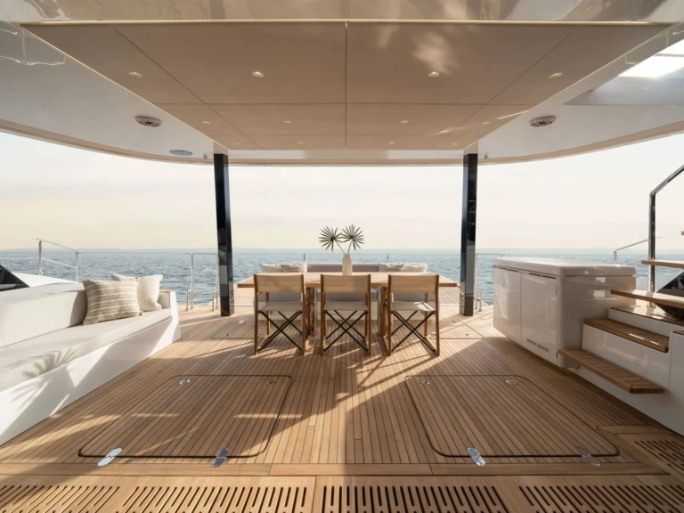 Yacht charter Naples - Sunreef ANKAWER VI on SamBoat