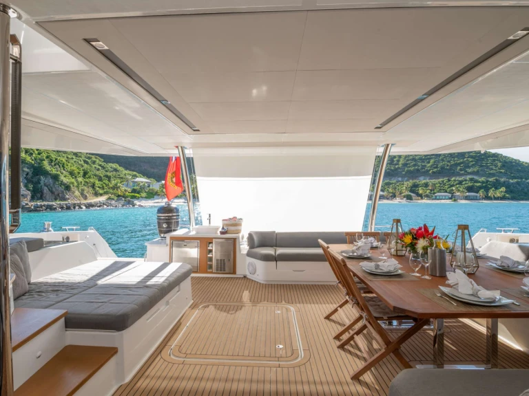 Hire Luxury Yacht with or without skipper Fountaine Pajot British Virgin Islands (BVI)