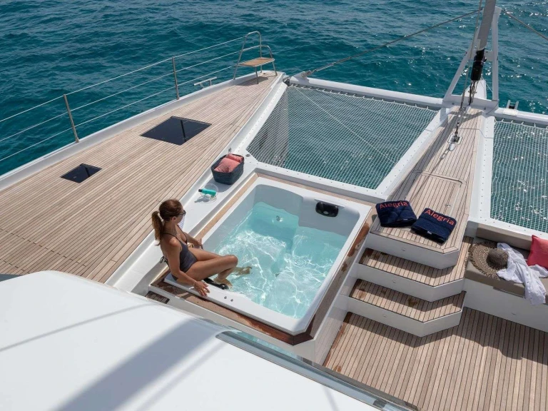 Luxury Yacht hire in Caribbean - Fountaine Pajot INSPIRANTE