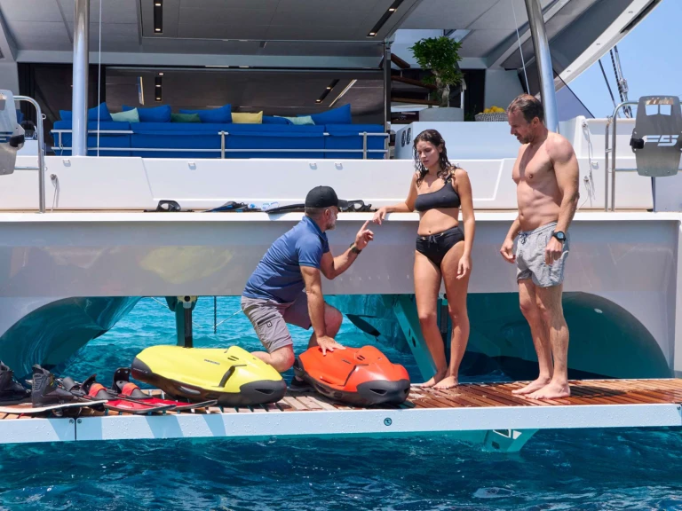 Yacht hire Néa Péramos cheap APHAEA