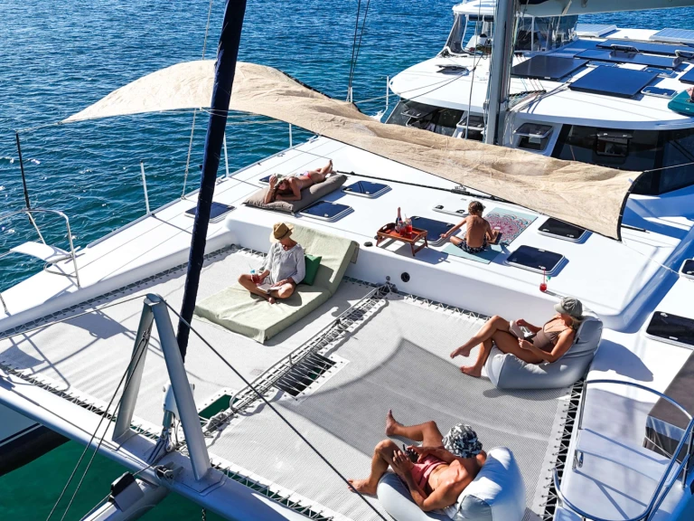 Charter a Custom AWATEA in Road Town on Samboat