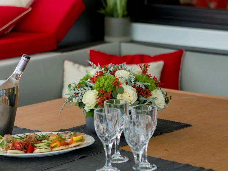 Hire a Fountaine Pajot ASTORIA Piraeus