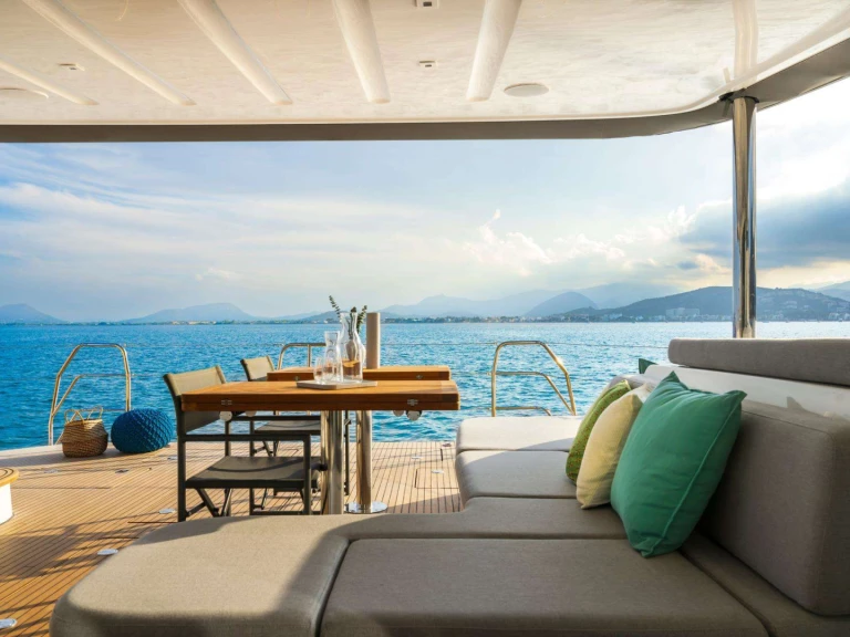 Luxury Yacht hire in Road Town - Lagoon GRACE 60