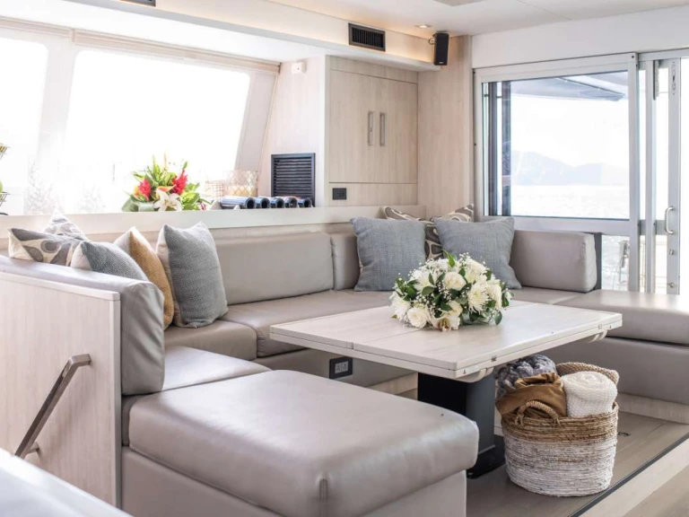 Hire Luxury Yacht with or without skipper Leopard Road Town