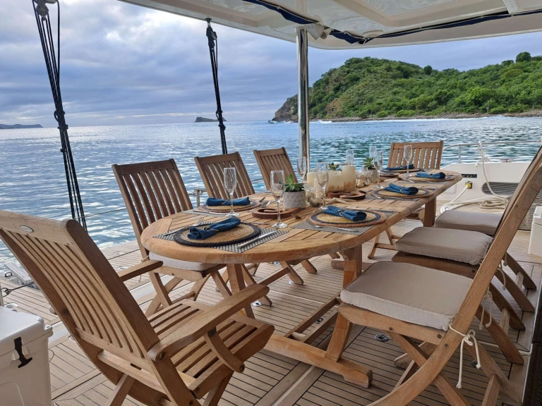 Hire Luxury Yacht with or without skipper Leopard Road Town