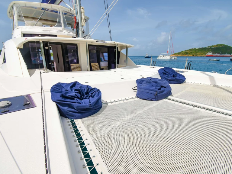Hire Luxury Yacht with or without skipper Leopard Saint Thomas Island