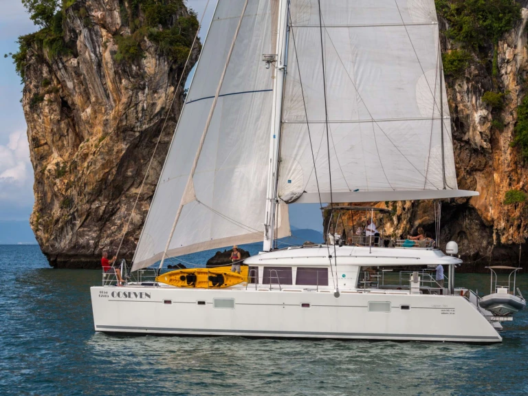 Luxury Yacht to hire Phuket (City) at the best price
