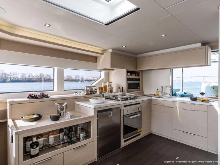 Luxury Yacht to hire Tortola at the best price