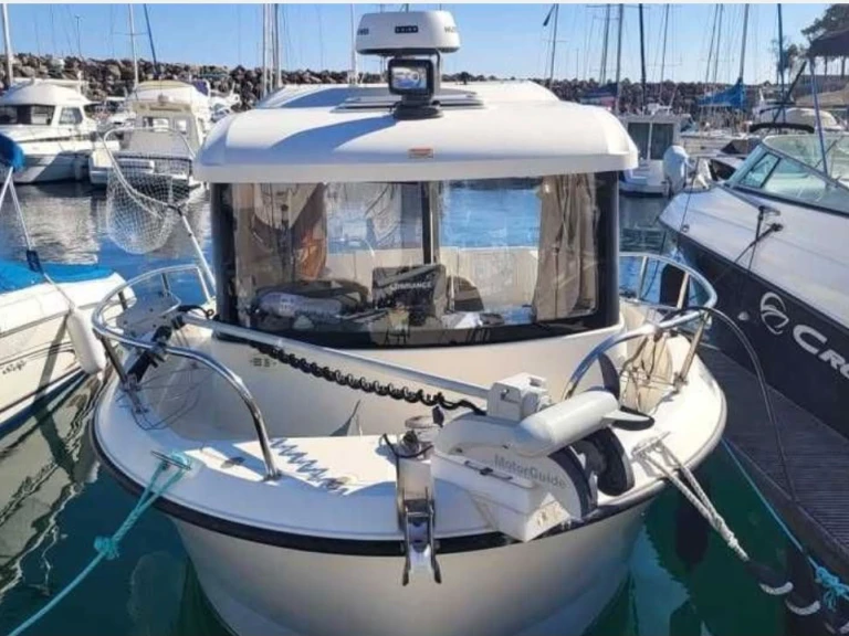 Motorboat to hire Sesimbra at the best price