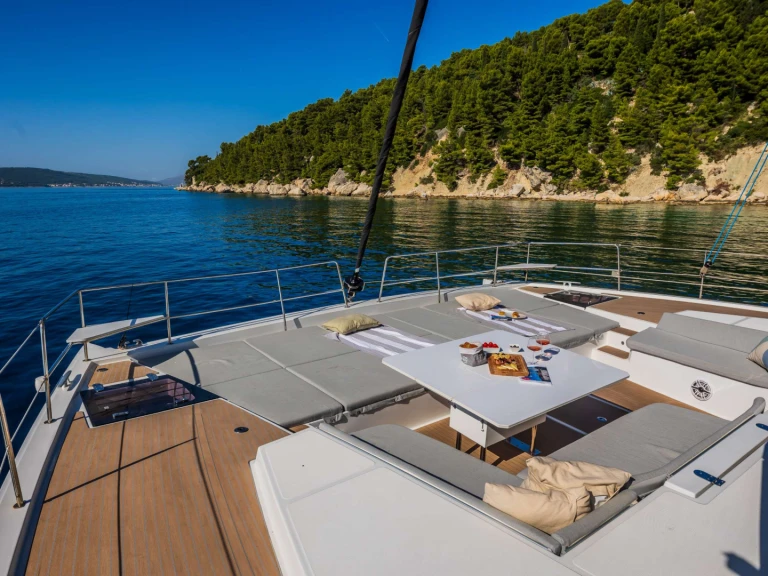 Hire a Bali OCEAN LOUNGE Piraeus