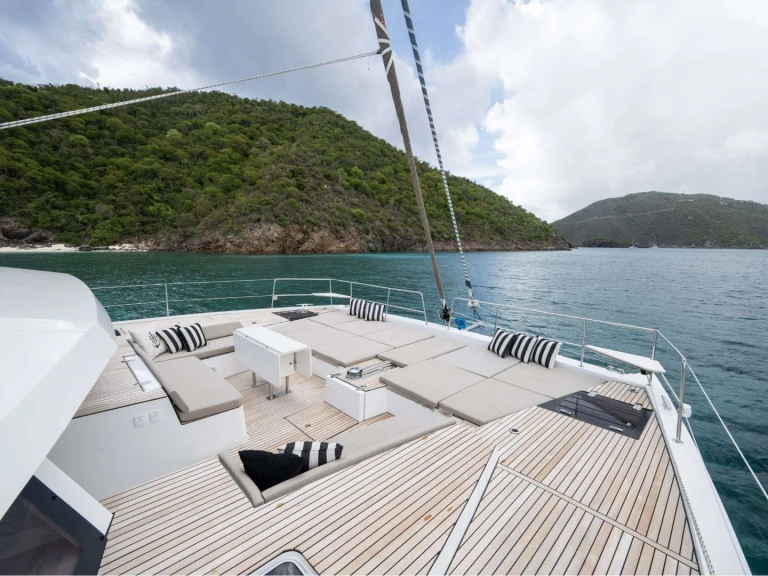 Yacht charter British Virgin Islands (BVI) - Bali HYDROTHERAPY on SamBoat