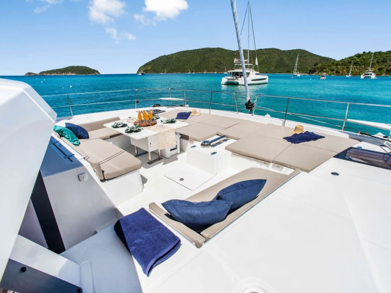 Luxury Yacht hire in British Virgin Islands (BVI) - Bali PERMABEAR