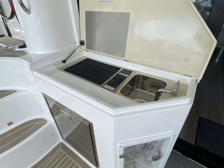 Hire Luxury Yacht with or without skipper Xquisite Yachts Freeport