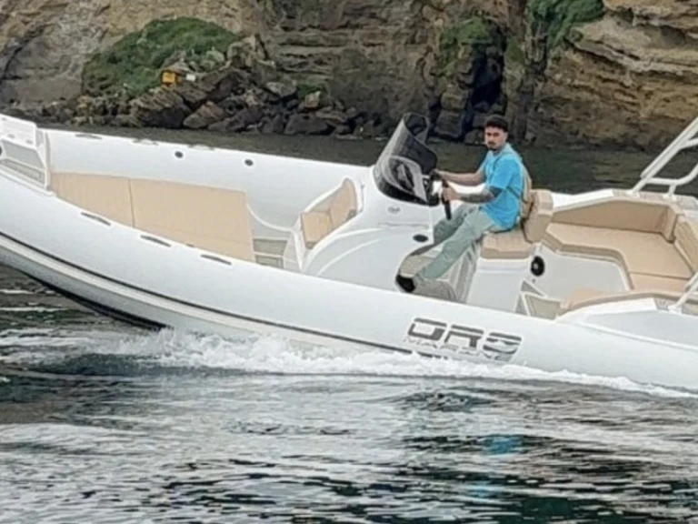 RIB hire in Naples - Oromarine Oromarine S-78