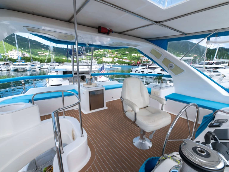 Yacht hire Trellis Bay cheap Sun Goddess